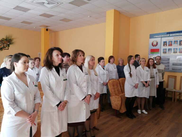 Минута молчания в память о жертвах Хатынской трагедии