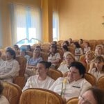 12 мая, в Международный день медицинской сестры, в центральной поликлинике торжественной обстановке поздравили представительниц самой гуманной профессии