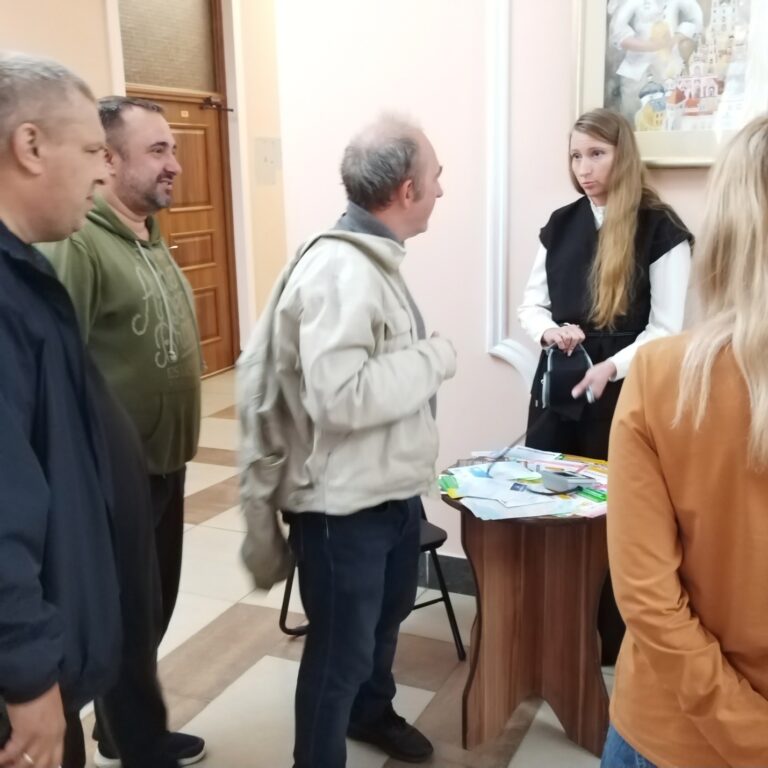 18 сентября 2025 года для работников культуры в Гродненском городском центре культуры организована и проведена областная информационная акция «Ключи к здоровому сердцу»